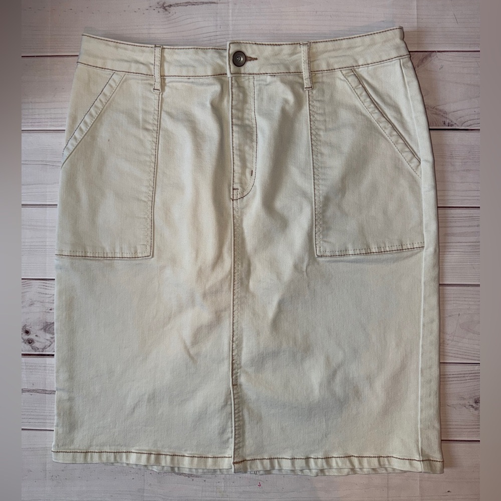 Est 1846 Denim Cream Skirt Size 14 Stretch Knee Length Casual Neutral